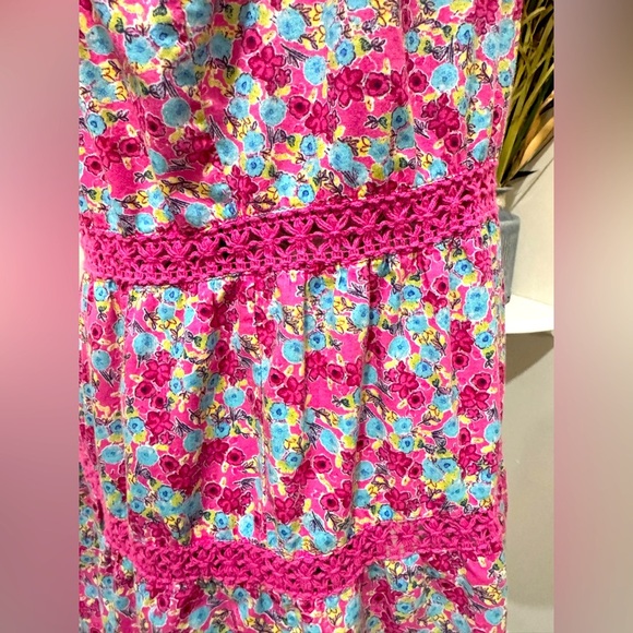 Bandolino Pink Crochet laced Colorful Stylish Sleeveless Floral top size Medium - Picture 6 of 8